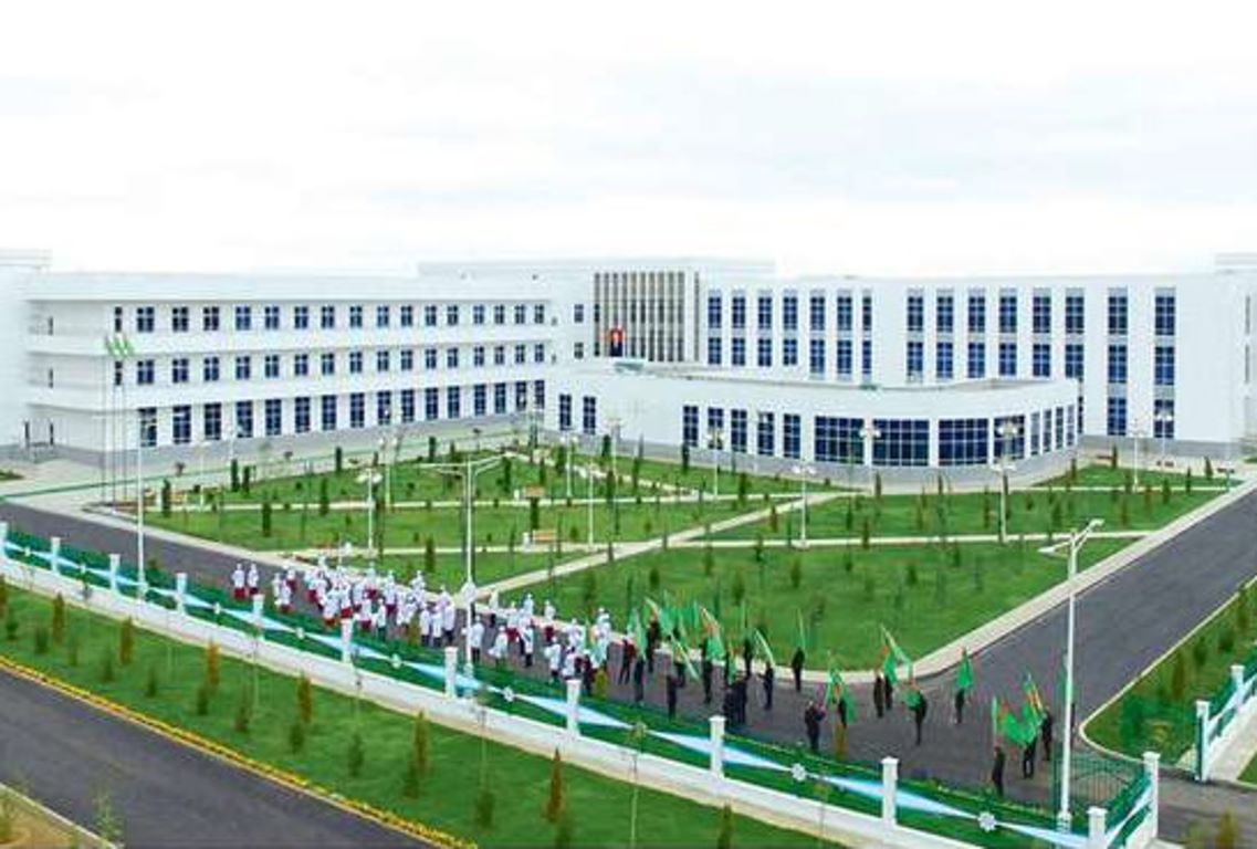 Инфекционная Больница на 200 коек в г. Гекдепе.